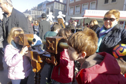 La Festa de la Llufa omple el Passeig de la Plaça Major 